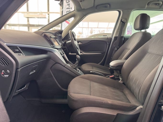 2025 Vauxhall Zafira Tourer