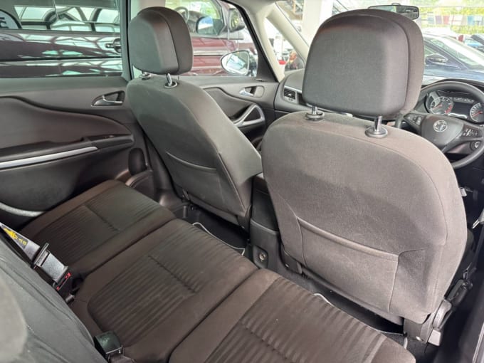 2025 Vauxhall Zafira Tourer