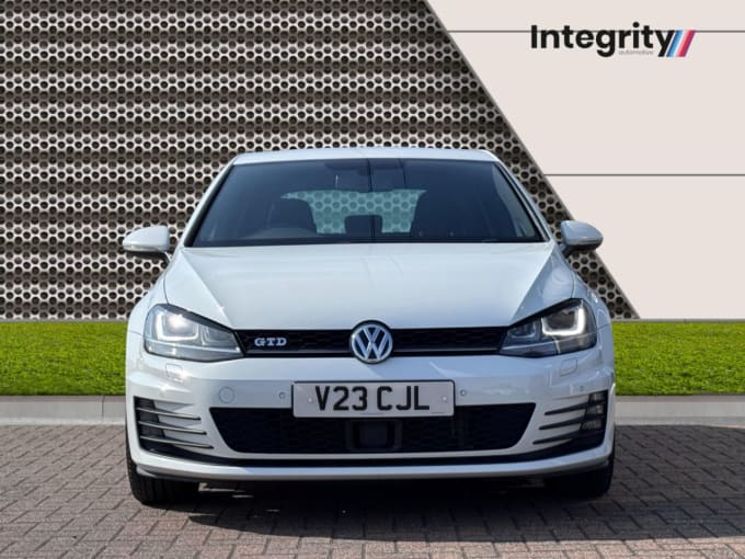 2025 Volkswagen Golf