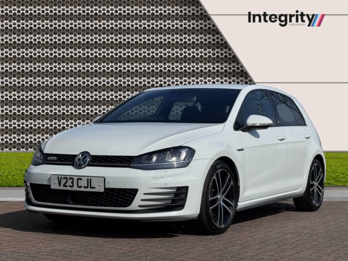 2025 Volkswagen Golf