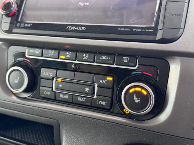 2025 Volkswagen Caravelle