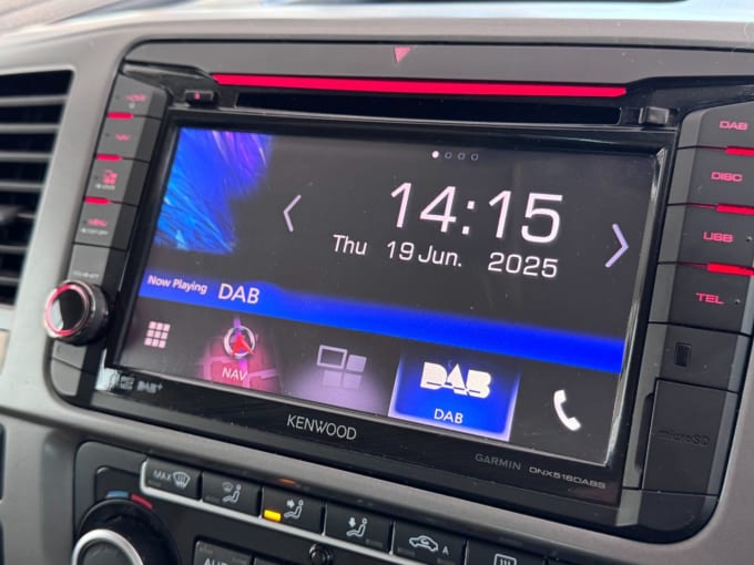2025 Volkswagen Caravelle