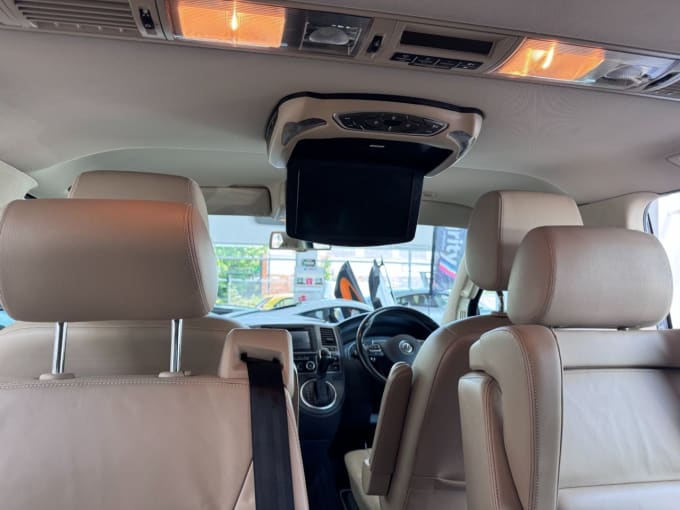 2025 Volkswagen Caravelle