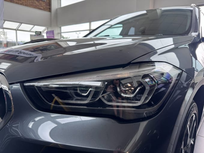 2025 BMW X1