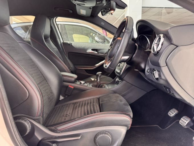 2025 Mercedes-benz Gla