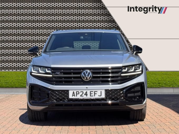 2025 Volkswagen Touareg