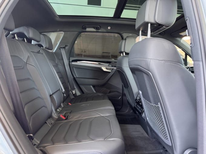 2025 Volkswagen Touareg