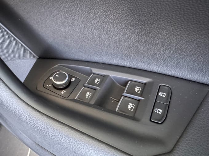 2025 Volkswagen Touareg