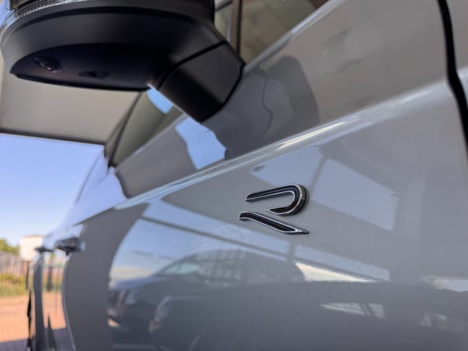 2025 Volkswagen Touareg