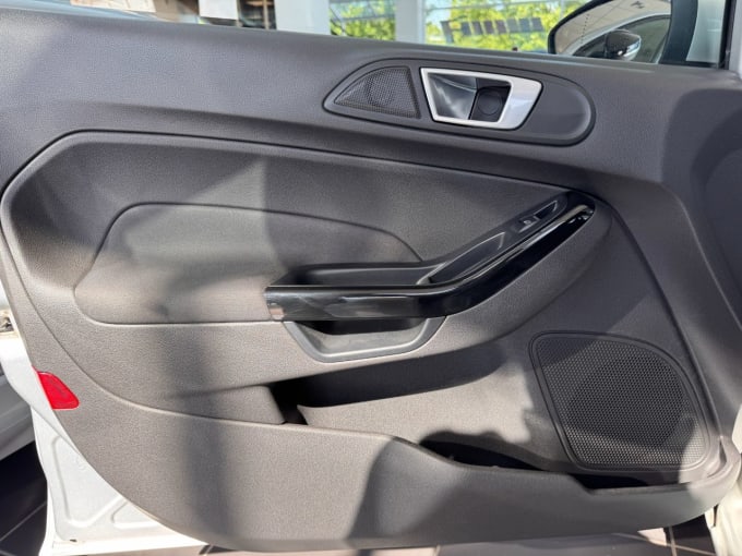 2025 Ford Fiesta