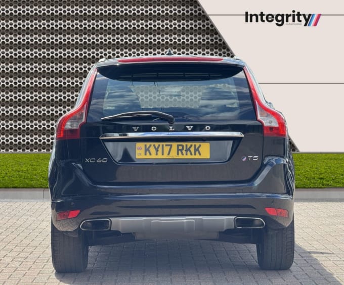 2025 Volvo Xc60