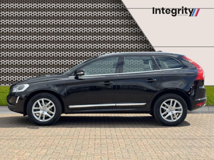 2025 Volvo Xc60