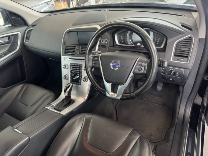 2025 Volvo Xc60