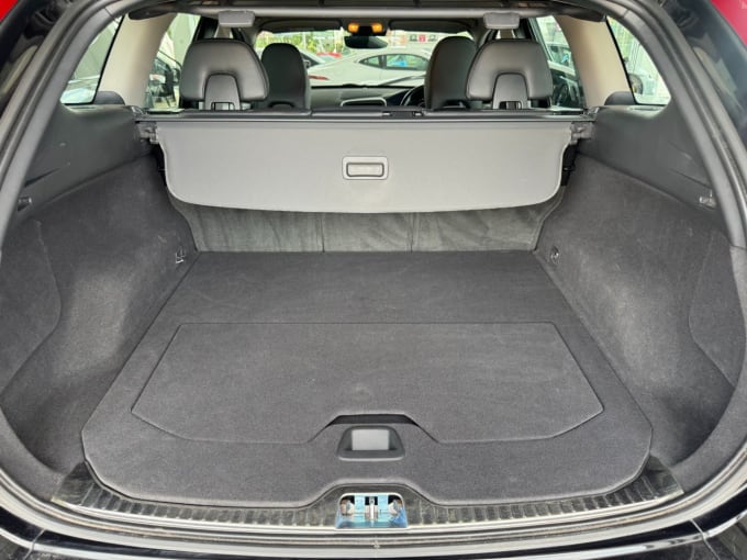 2025 Volvo Xc60