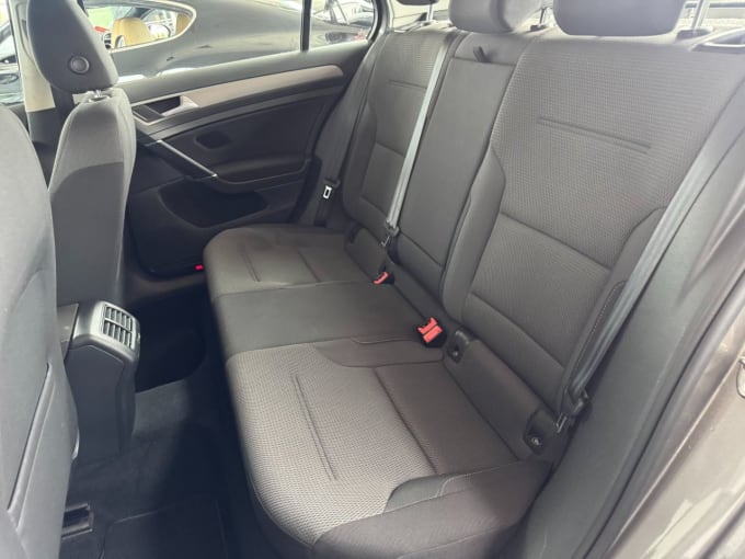 2025 Volkswagen Golf