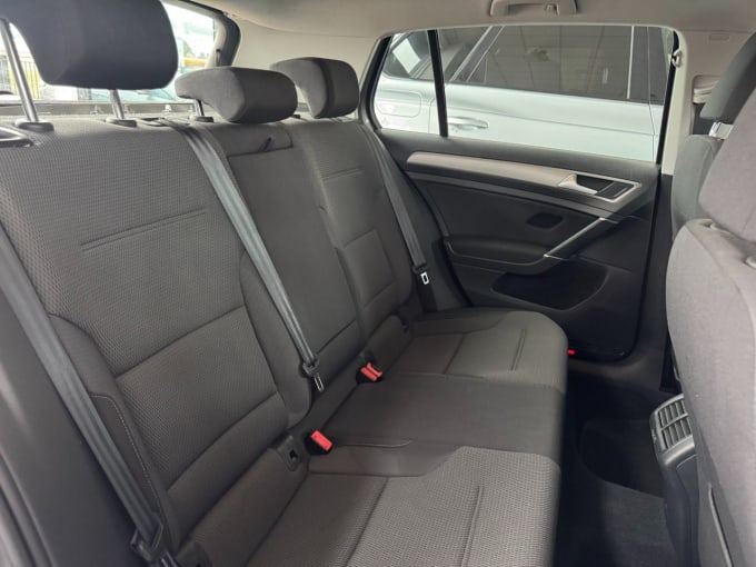 2025 Volkswagen Golf