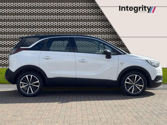 2025 Vauxhall Crossland X