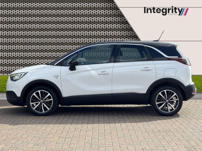 2025 Vauxhall Crossland X
