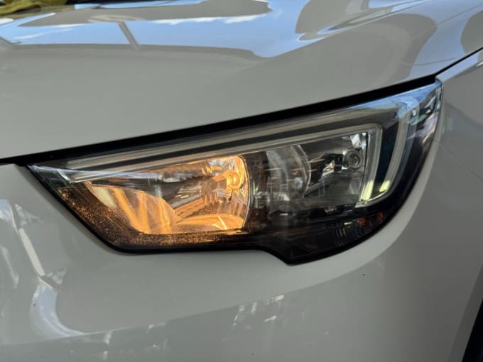 2025 Vauxhall Crossland X