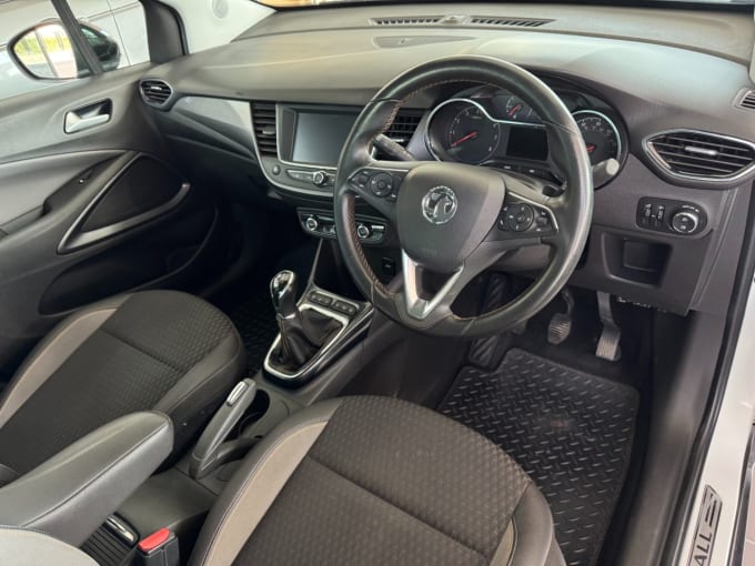 2025 Vauxhall Crossland X