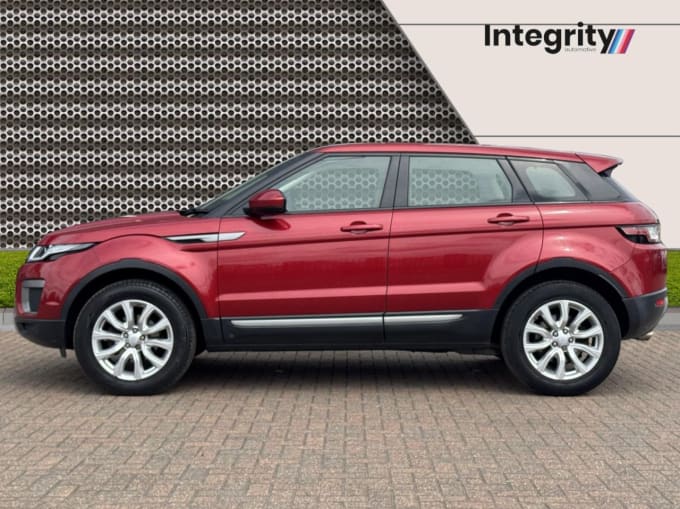 2025 Land Rover Range Rover Evoque