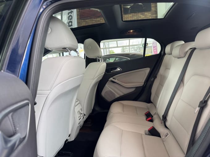2025 Mercedes-benz Gla