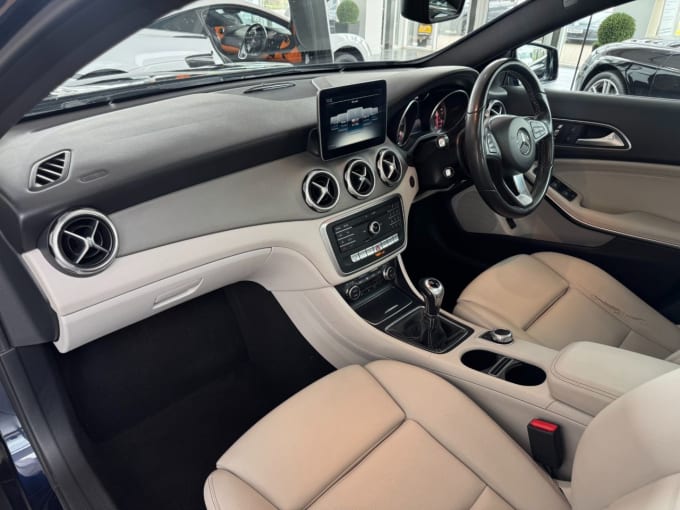 2025 Mercedes-benz Gla