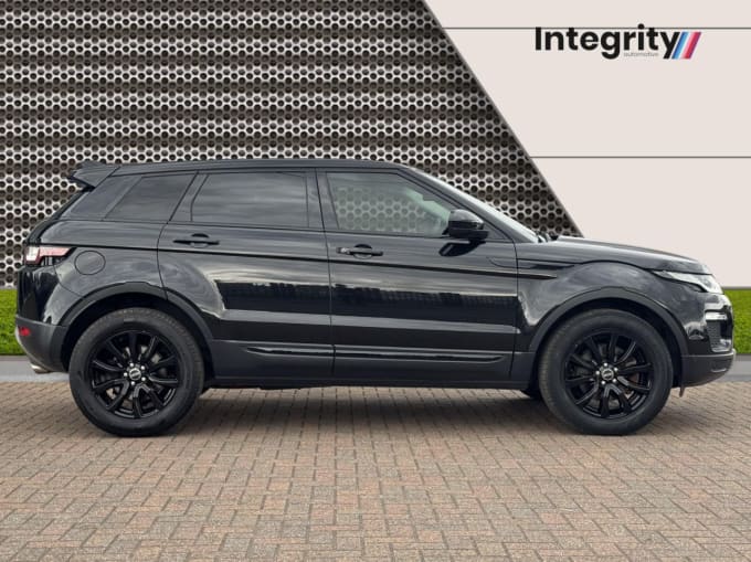 2025 Land Rover Range Rover Evoque