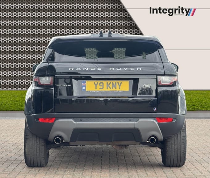 2025 Land Rover Range Rover Evoque
