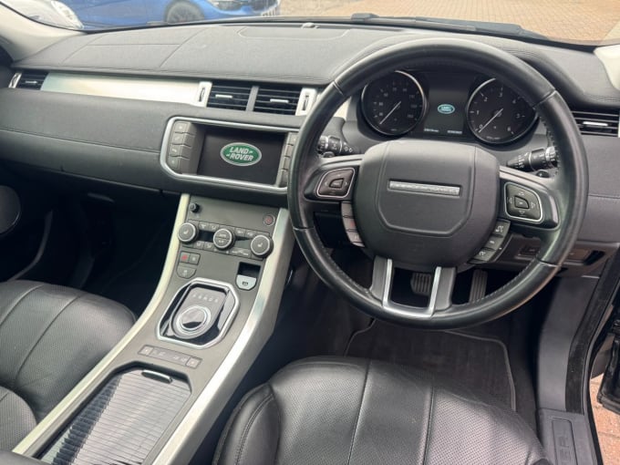 2025 Land Rover Range Rover Evoque