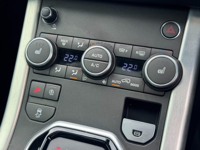2025 Land Rover Range Rover Evoque