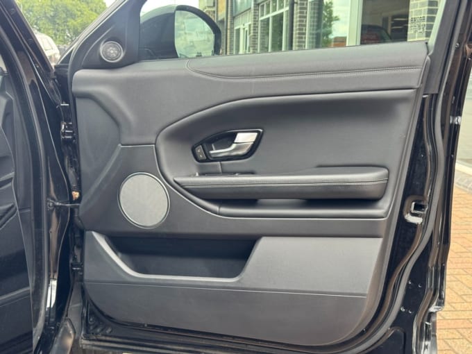 2025 Land Rover Range Rover Evoque
