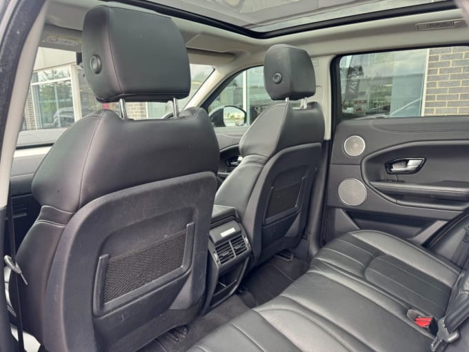 2025 Land Rover Range Rover Evoque