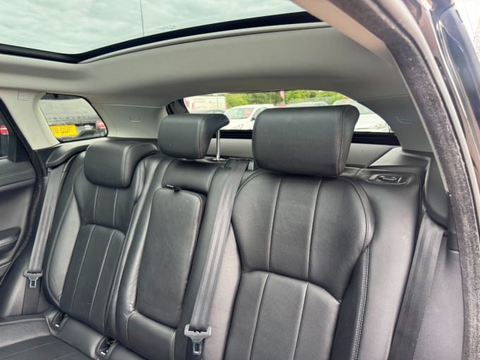 2025 Land Rover Range Rover Evoque