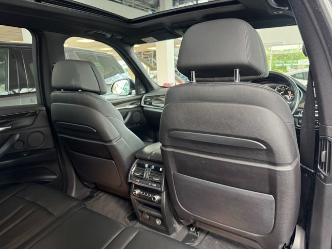 2025 BMW X5