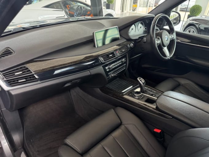 2025 BMW X5