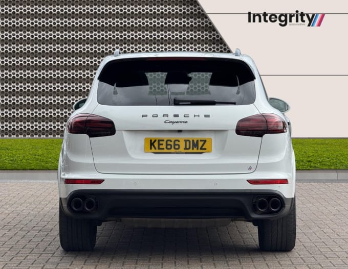 2025 Porsche Cayenne