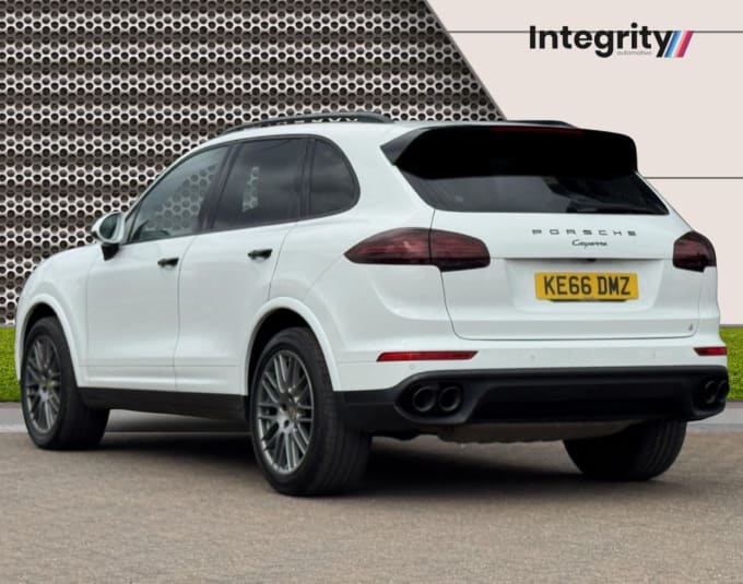 2025 Porsche Cayenne
