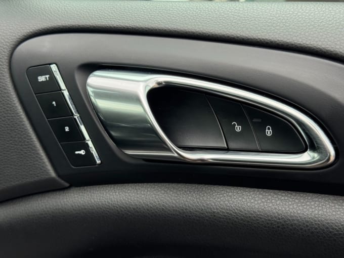 2025 Porsche Cayenne