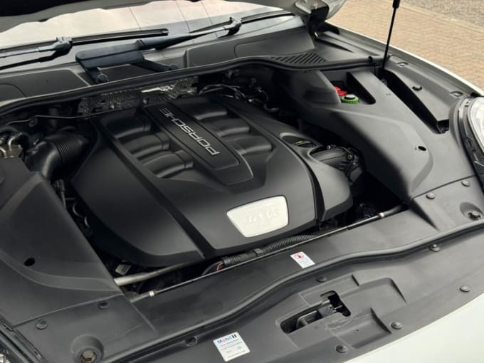 2025 Porsche Cayenne