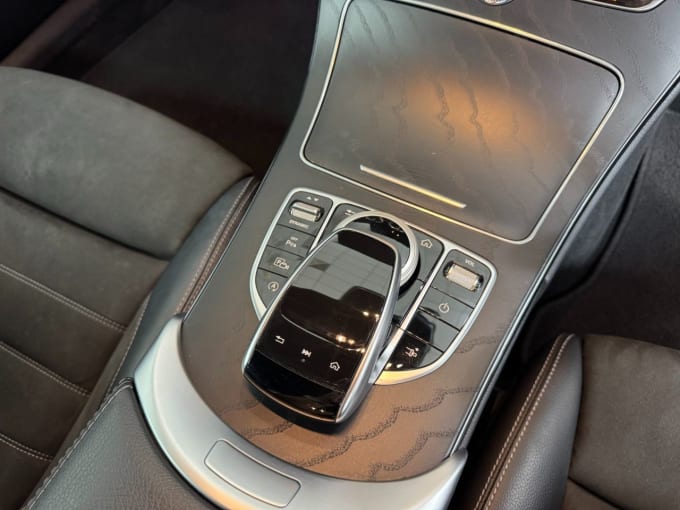 2025 Mercedes-benz C-class