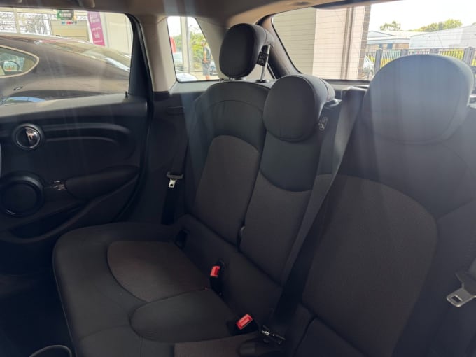 2025 Mini Hatch