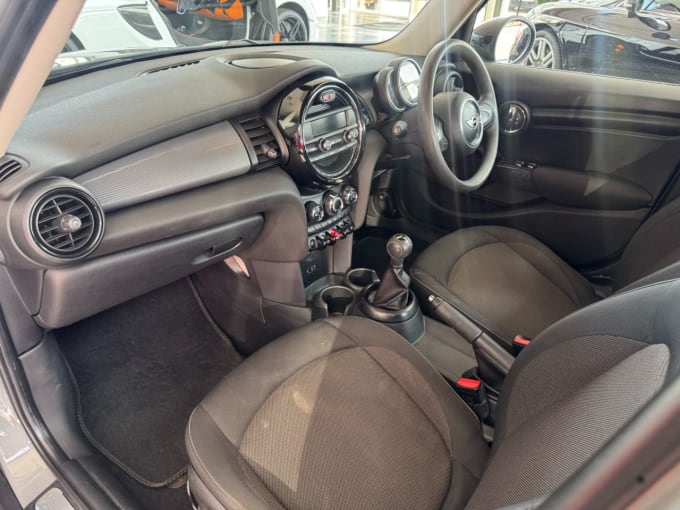 2025 Mini Hatch