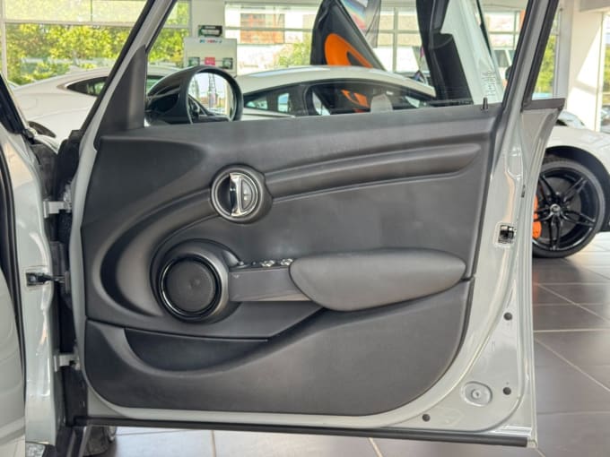 2025 Mini Hatch