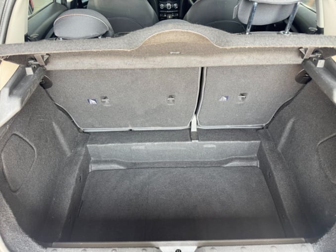 2025 Mini Hatch