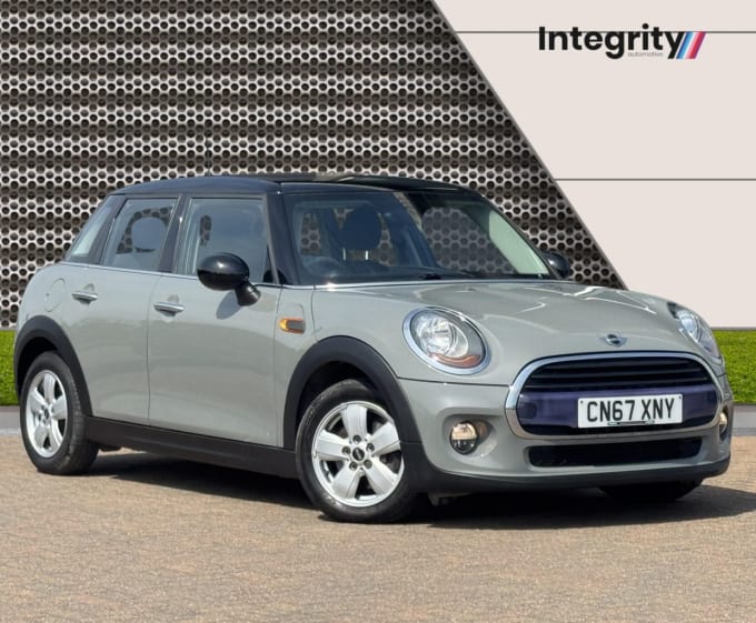 2025 Mini Hatch
