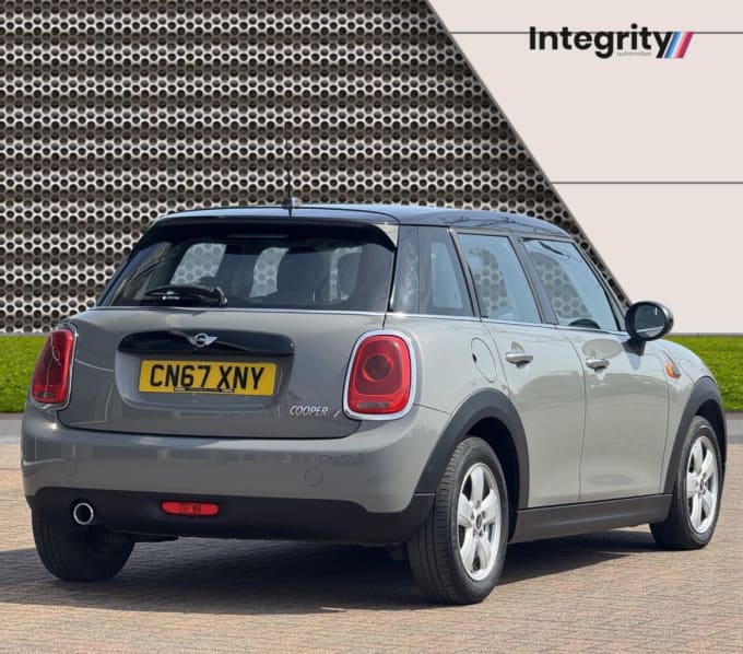 2025 Mini Hatch