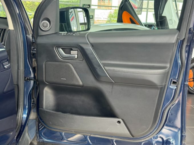 2025 Land Rover Freelander 2