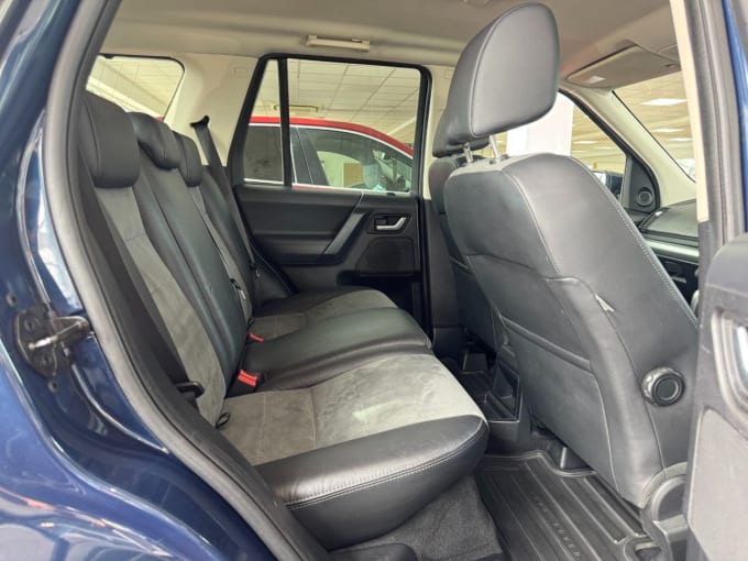 2025 Land Rover Freelander 2