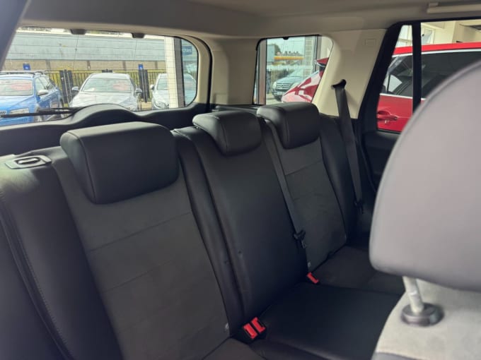 2025 Land Rover Freelander 2